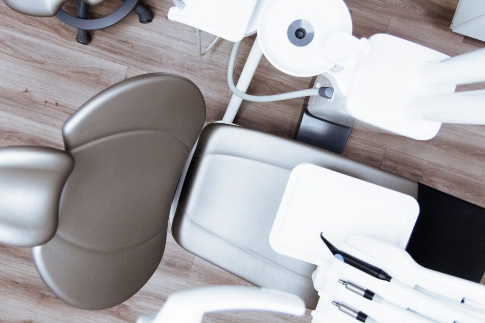 Dentist chair